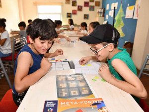 Çocuklar Akıl Ve Zeka Oyunları İle Gelişiyor