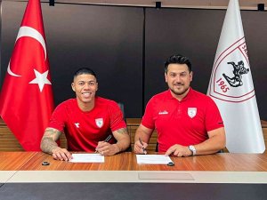 Samsunspor’a Brezilyalı Santrfor