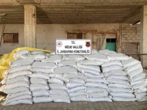 Niğde Merkezli 4 İlde Sahte Gübre Operasyonu: 9 Gözaltı