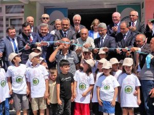Bakan Özer: “Bağış Konusunu Türkiye’nin Eğitim Gündeminden Çıkardık”