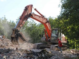 Yenice’de Evleri Yıkılanlar Yeni Evlerine Geçmek İçin Gün Sayıyor