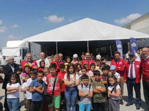 "Gençlerimize Yürekten İnanıyor Ve Güveniyoruz"