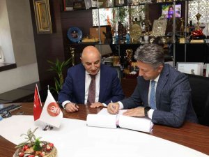 Keçiören’de Kütüphanecilik Altyapısının Geliştirilmesi İçin Protokol İmzalandı