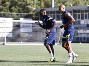 Fenerbahçe, Slovacko Maçının Hazırlıklarına Başladı