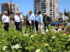 Milletvekili Çakır Ve Güder, Gül Bahçesini İnceledi