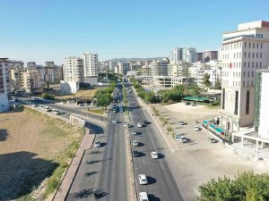 Şanlıurfa’da Kavşak Çalışmaları Sürüyor