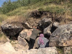 Volkanik Dağın ‘Buhar Bacaları’nda Korkutan Görüntü