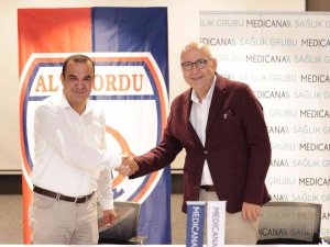 Voleybolun Altınordu’suna Sağlık Sponsoru
