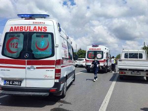 Kontrolden Çıkan Otomobil Tarlaya Uçtu: 1’i Çocuk 3 Yaralı