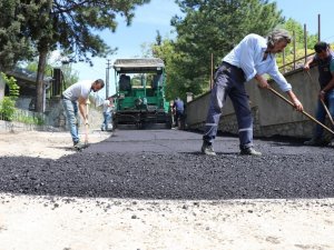 Safranbolu’da 2022 De 9 Bin Ton Asfalt Yapıldı