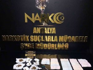 Antalya’da Uyuşturucu Operasyonu: 53 Gözaltı