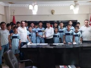 Bölge Şampiyonundan Kaymakam Cankaloğlu’na Ziyaret