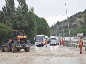 Burdur’da Fırtına Etkili Oldu