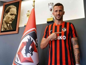 Tomas Pekhart, Gaziantep Fk’da
