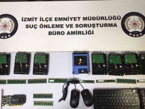 İ̇şyerinden Hırsızlık Yapan 6 Şahıs Yakalandı