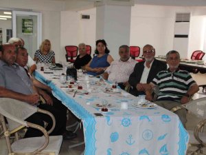 Bu Projeyle Atık Kağıtlar Doğaya Ve Ekonomiye Kazandırılacak