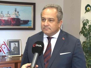 Prof. Dr. İ̇lhan: “Murat, Kutsi Ve Hakan İ̇lhan Gemilerinin, Abdülhamid Han Gemimiz İle Birlikte Kıbrıs’ın Yanı Başında Görev Yapacak Olması Çok Kıymetli”