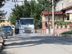 Safranbolu’da Temizlik Çalışmaları Aralıksız Devam Ediyor