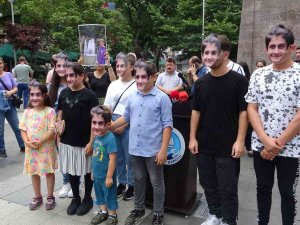 Bir Yıl Önce Çocuklarını Maganda Kurşununa Kurban Vermişlerdi