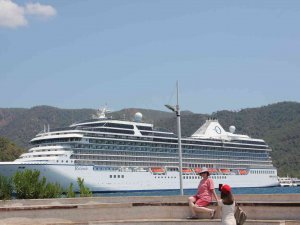 Dev Yolcu Gemisi Marmaris Esnafına Can Suyu Oldu