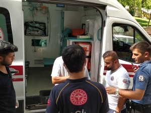 Kendisine Çarpan Sürücünün Saldırısına Uğradı