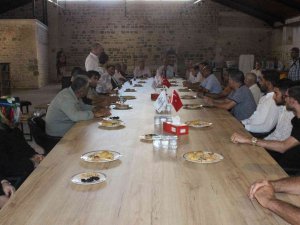 İ̇talyan Zeytinyağı Uzmanlarından Kilis Zeytin Üreticilerine Eğitim