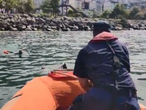 Denizde Akıntıya Kapılan 2 Çocuğu Ekipler Kurtardı