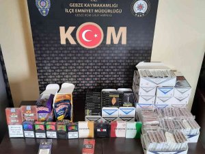 İ̇ş Yerine Yapılan Operasyonda Binlerce Makaron Ele Geçirildi