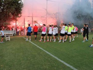 Altay Taraftarından Takıma Tam Destek