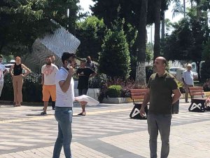 Sgk Önünde Silahı Başına Dayadı, Korku Dolu Anlar Yaşattı