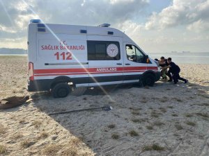 Avcılar’da Kumsalda Ambulans Kurtarma Operasyonu