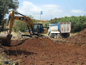 Bandırma Belediyesi Malta Parkı Ve Yaşam Alanına İ̇lk Kepçeyi Vurdu