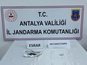 Yolcu Otobüsünde Valizde Uyuşturucu Madde Bulundu