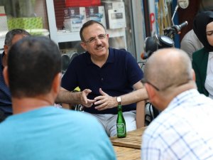 Ak Parti İ̇zmir’den 40 Derece Sıcakta Tire Turu