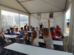 Tarım İşçisi Ailelerinin Çocuklarına Eğitim Ve Sağlık Desteği