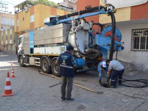 Diyarbakır’da Yaklaşık 1,5 Milyon Metre Şebekede Temizlik Çalışması