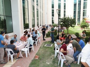 Alkü’de Aşure İkramı