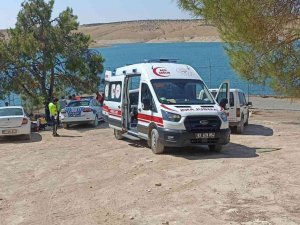 Atatürk Baraj Gölü’ne Giren Genç Kız Boğuldu