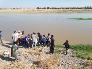 Dicle Nehri’nde İki Çocuk Kayboldu