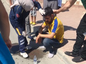 Otomobil İle Motosiklet Çarpıştı: 2 Yaralı
