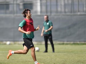 Bursaspor’da Yeni Sezon Hazırlıkları Sürüyor