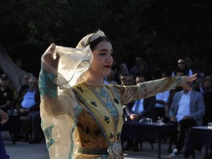 Kars ‘1. Altın Eller Geleneksel El Sanatları Festivali’ Başladı