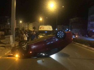 Alkollü Sürücünün Kullandığı Otomobil Kamera Trafosuna Çarparak Takla Attı