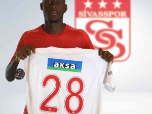 Kader Keita 28 Numaralı Formayı Giyecek