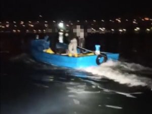 Denizde Uzun Süren Kovalamacanın Ardından Midye Avcıları Yakayı Ele Verdi