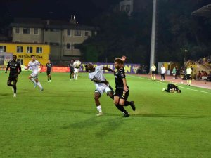 Denizlispor Lige Puansız Başladı