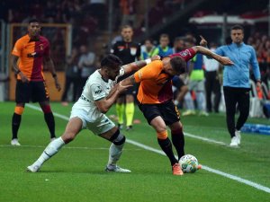 Spor Toto Süper Lig: Galatasaray: 0 - Giresunspor: 1 (Maç Sonucu)