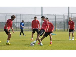 Emre Can, Alanyaspor’un Kampına Katıldı