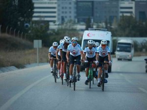 Malazgirt Zaferi İçin Bisikletle Bin 650 Kilometre Yol Gidecekler