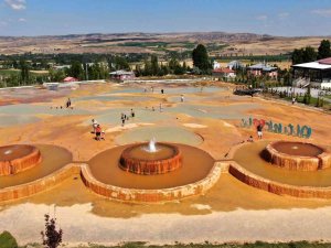 Altınkale Eşsiz Güzelliğiyle Ziyaretçilerini Ağırlıyor